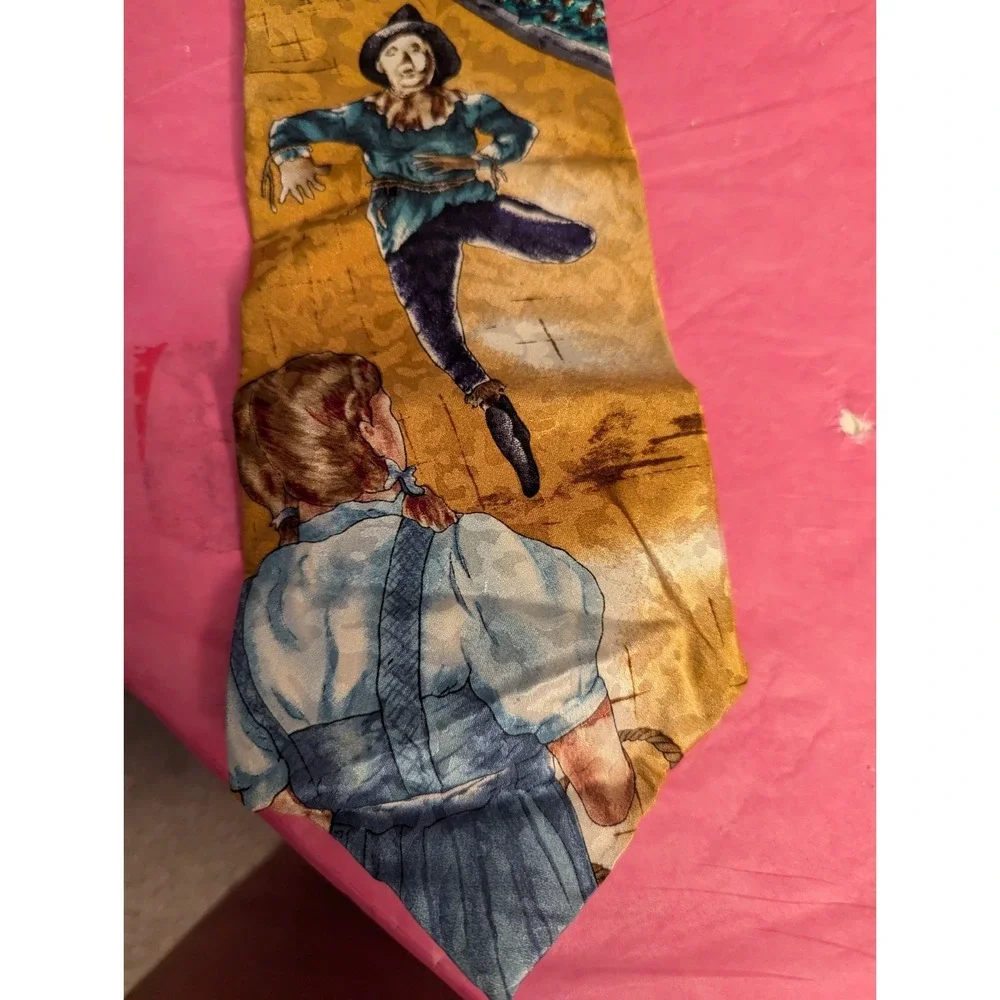 Vintage Wizard of Oz American Film Classics silk multicolor‎ mens necktie USA